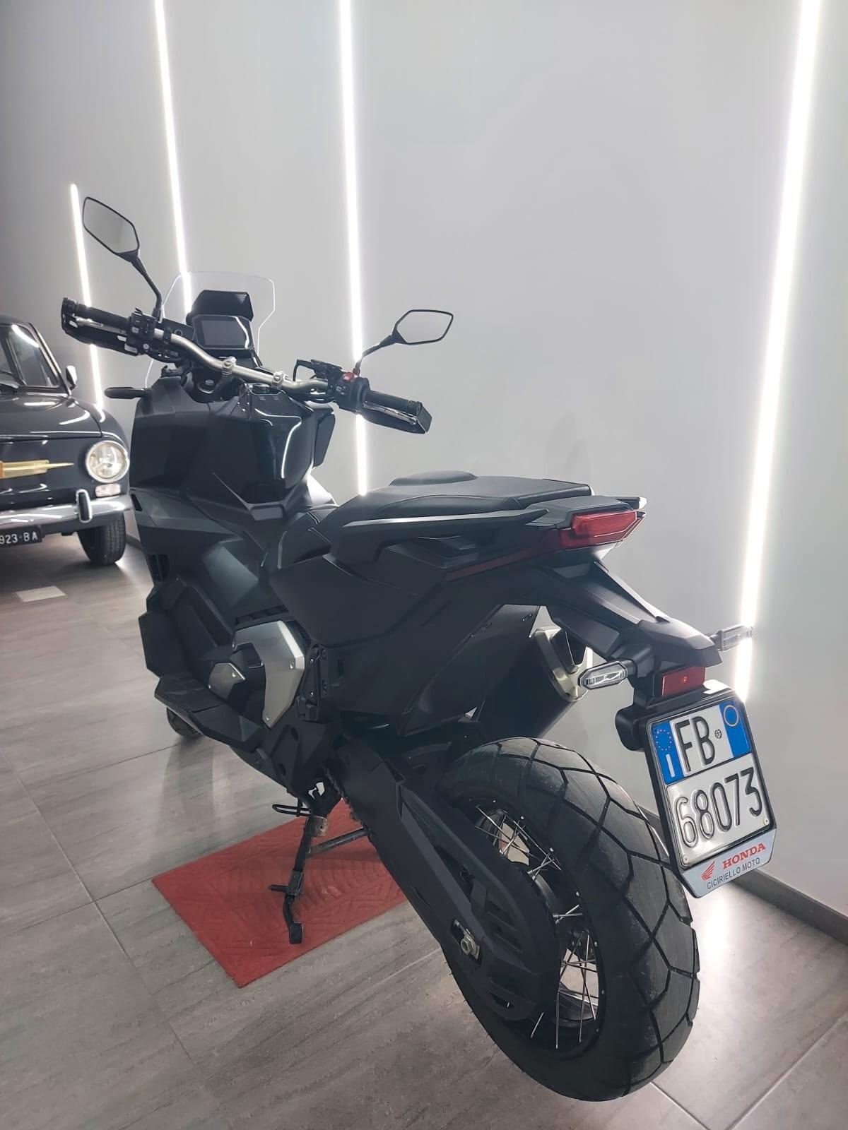 Honda X-ADV 750 DTC