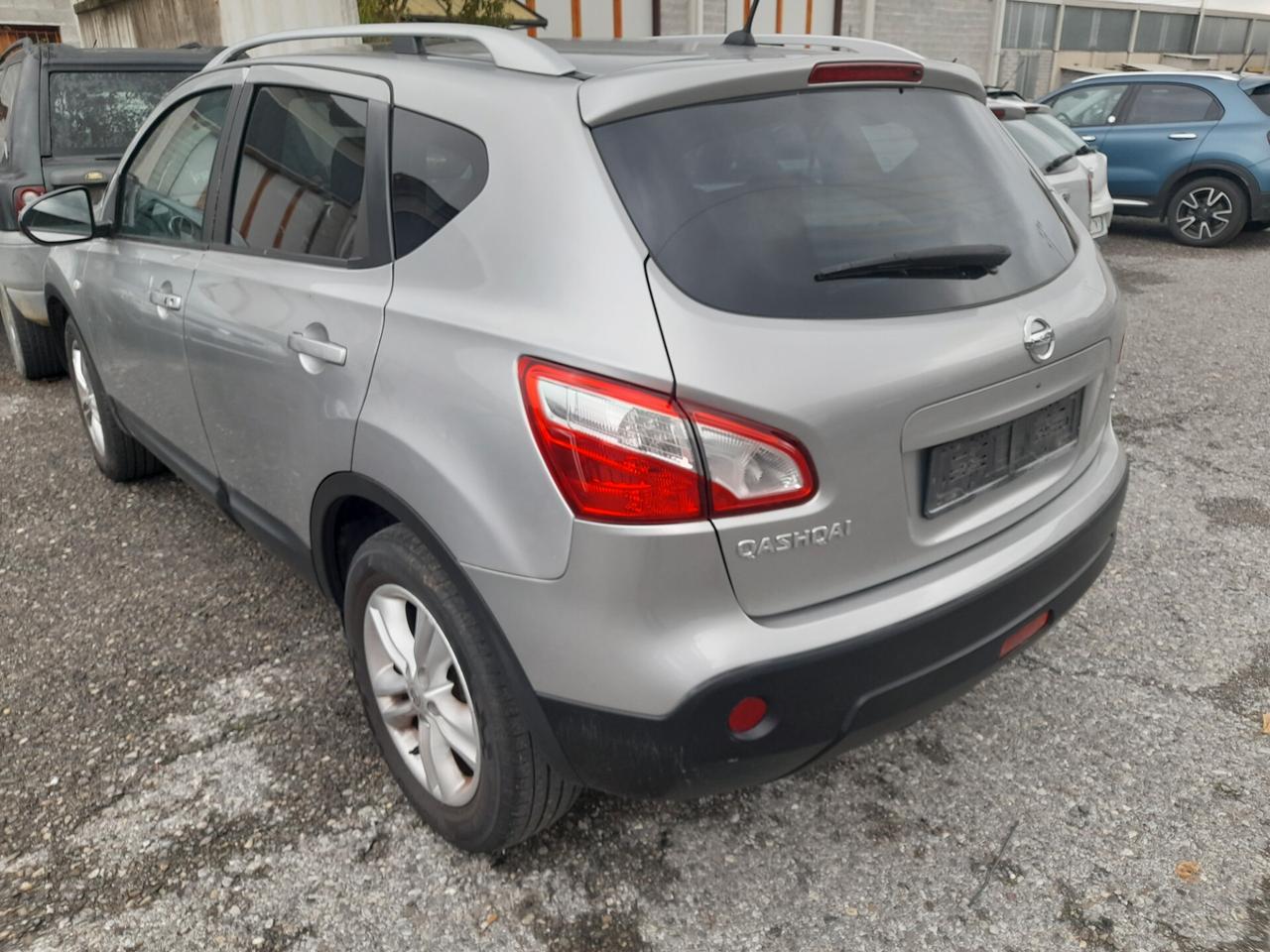 Nissan Qashqai 2.0 dCi DPF Tekna