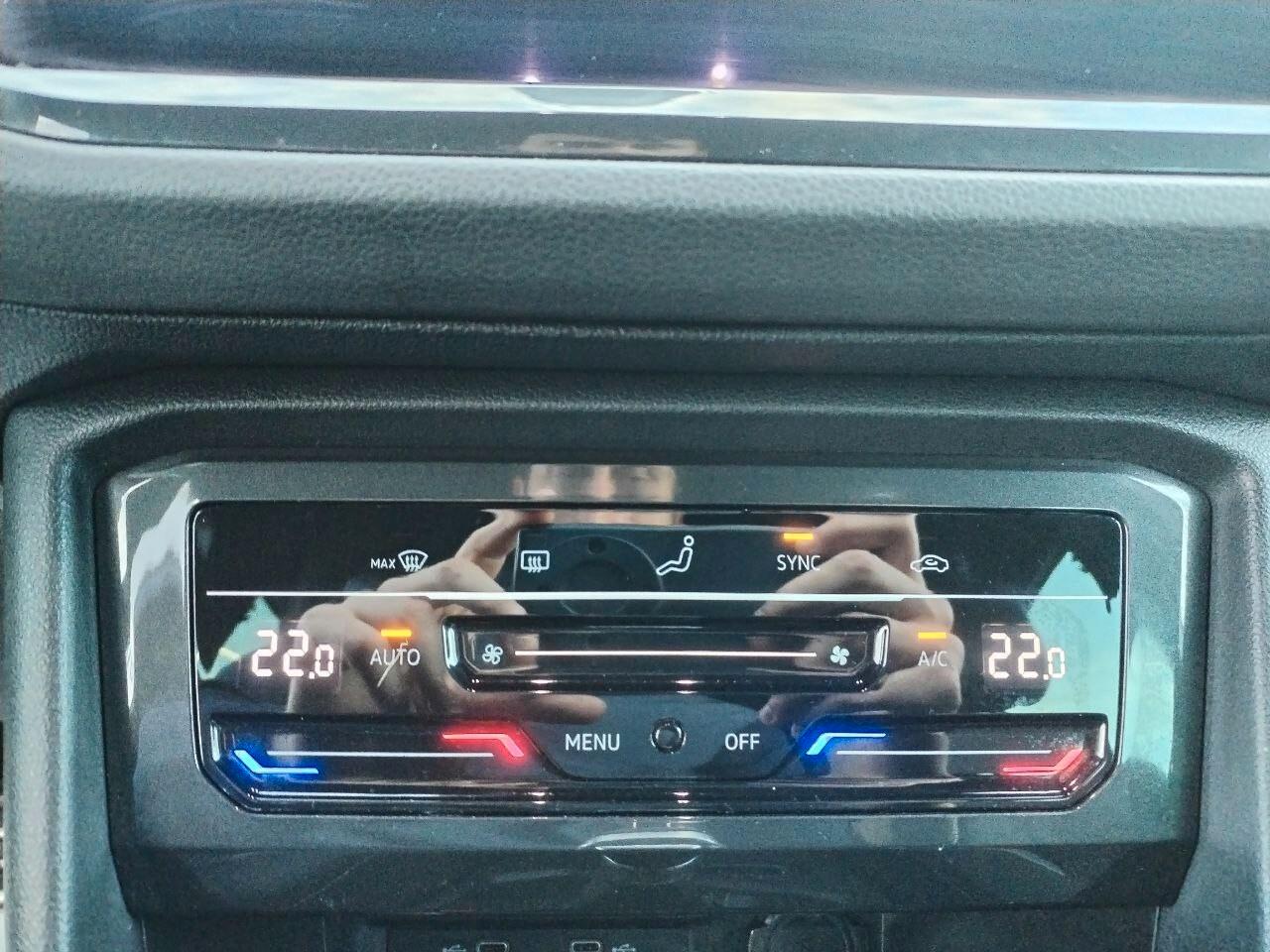 Volkswagen Tiguan 2.0 TDI 150 CV SCR DSG R-Line