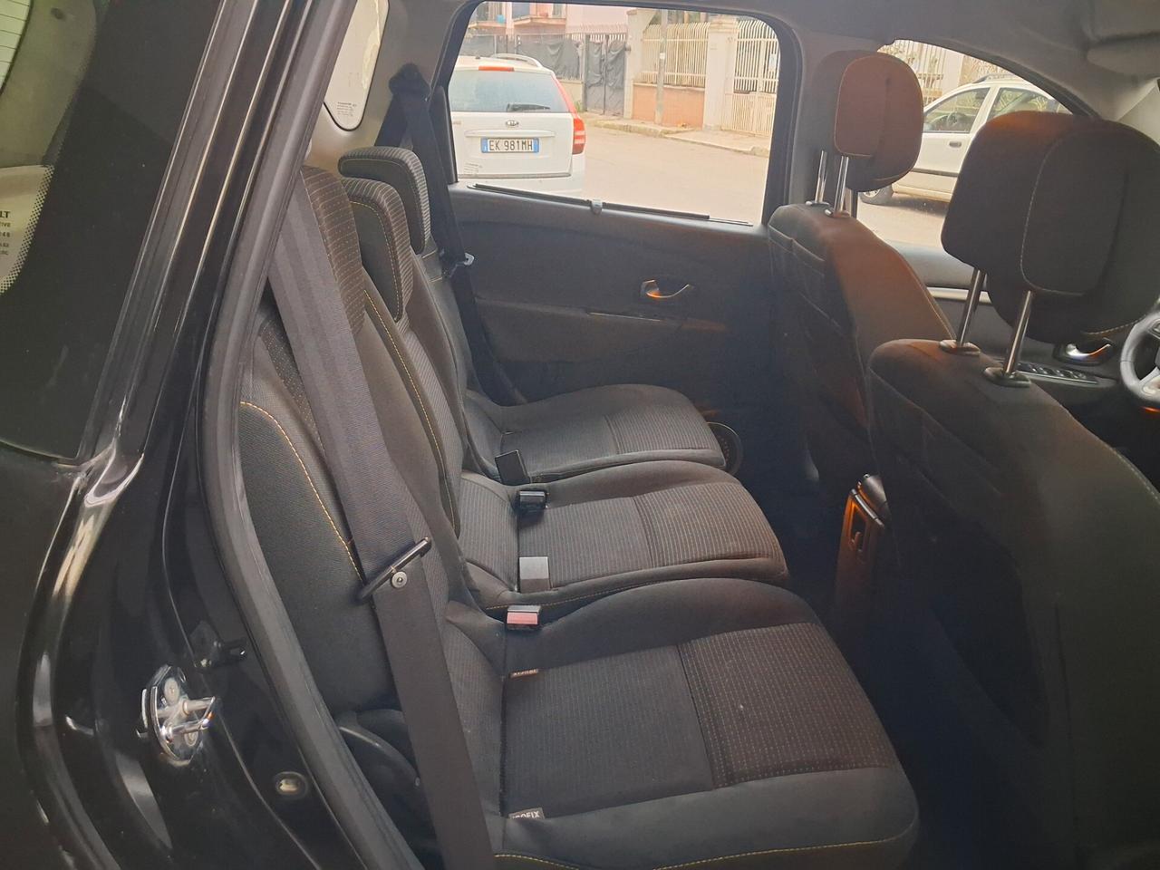 Renault Scenic X Mod 1.5 dci 2009