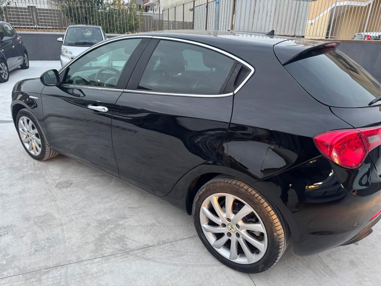 Alfa Romeo Giulietta 1.6 JTDm-2 105 CV Distinctive