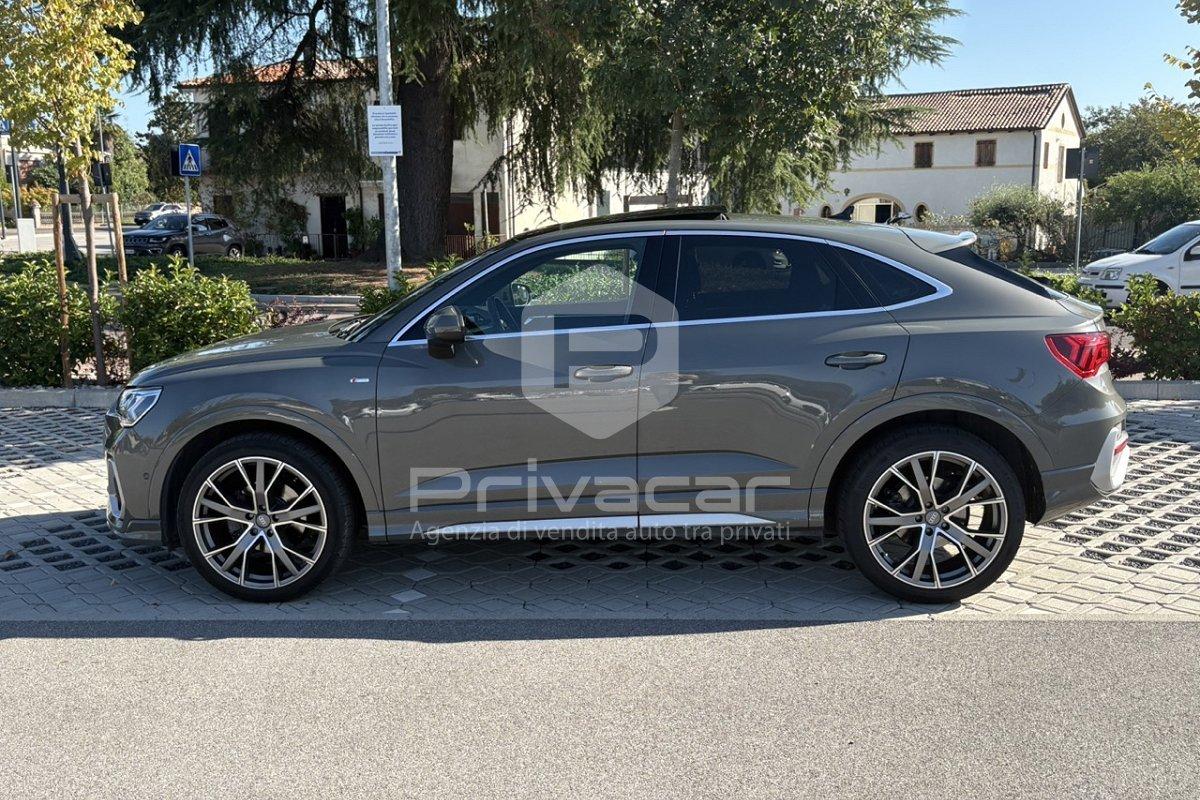 AUDI Q3 35 TDI S tronic S line edition