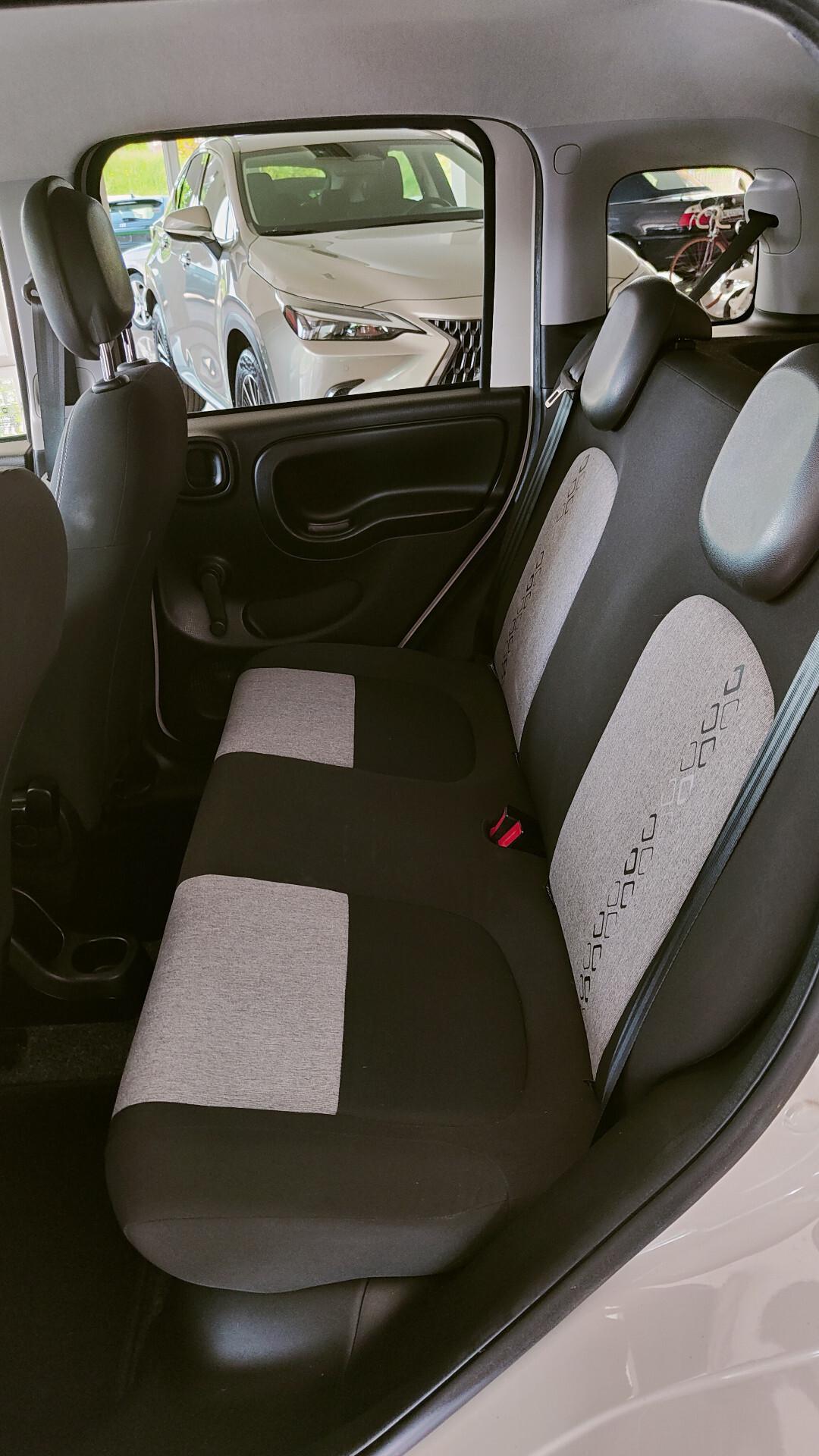 Fiat Panda 1.2 Lounge OK NEO PATENTATI 77.800 KM