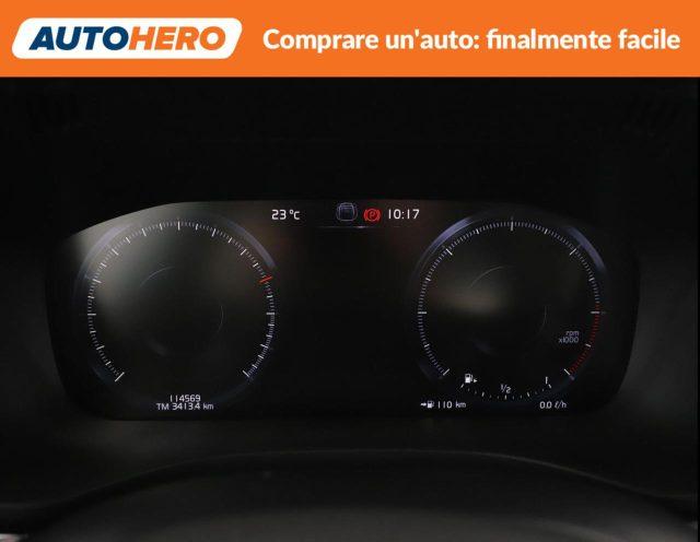 VOLVO XC60 B4 (d) AWD Geartronic Momentum