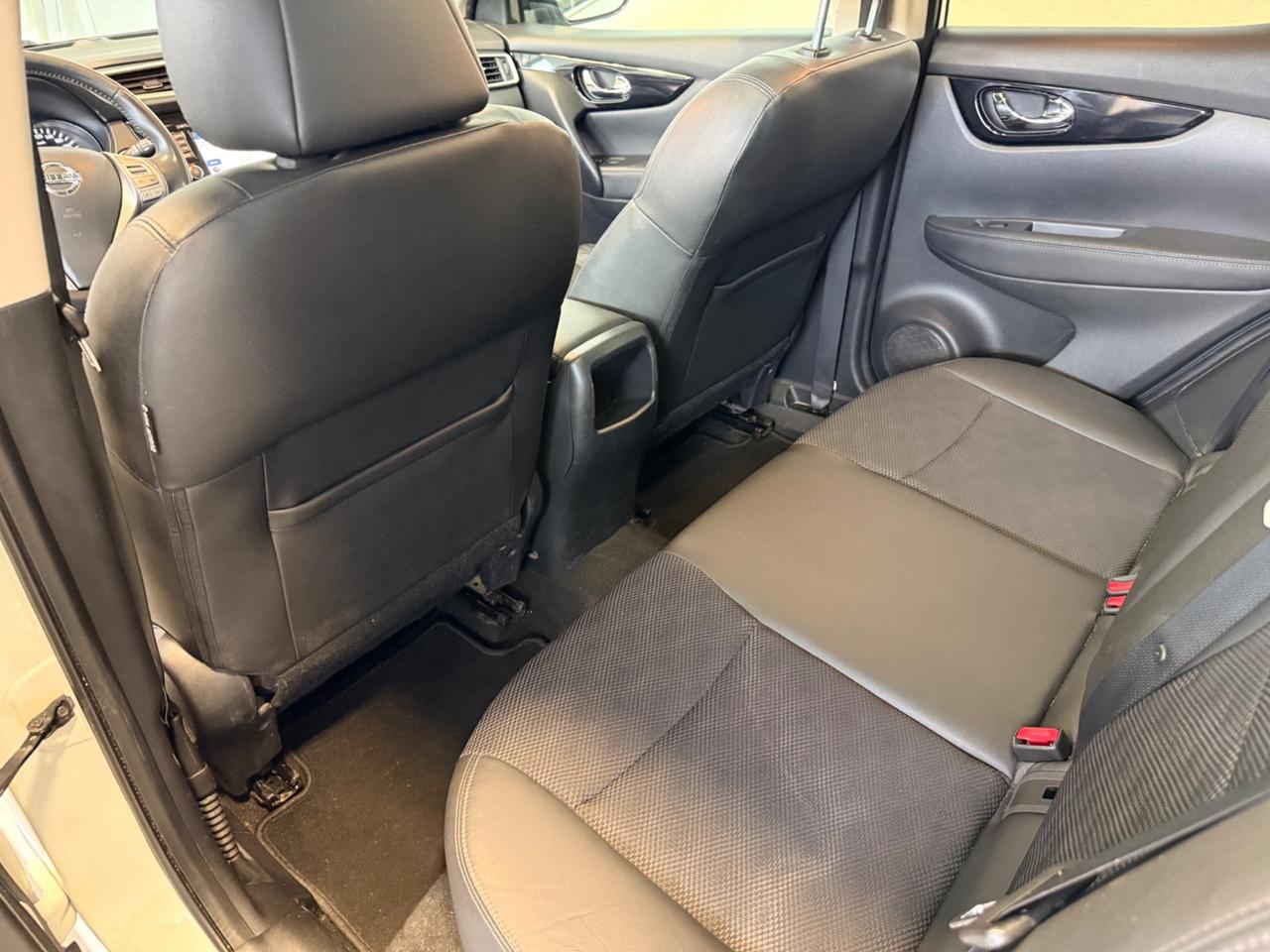Nissan Qashqai 1.5 dCi DPF Tekna