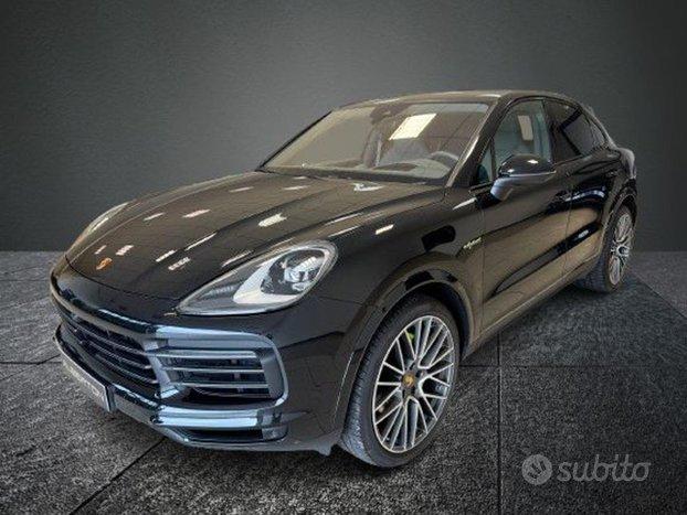 PORSCHE Cayenne Coup 3.0 V6 E-Hybrid Platinum E