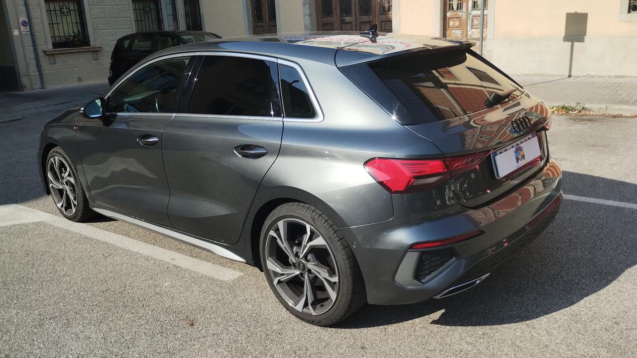 Audi A3 SPB 35 TDI S tronic line edition