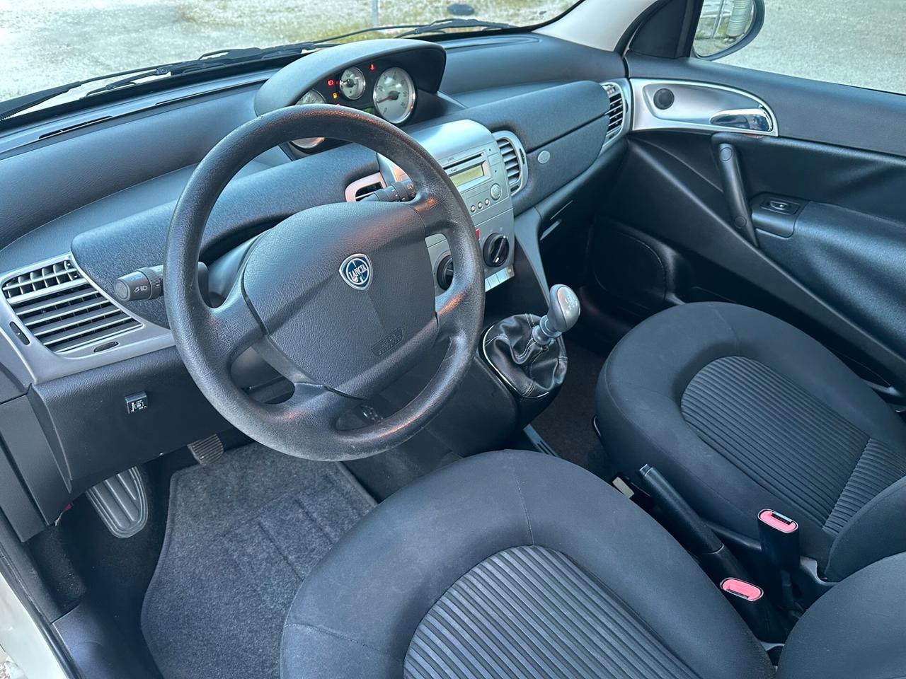 Lancia Ypsilon 1.4 Platino Ecochic GPL