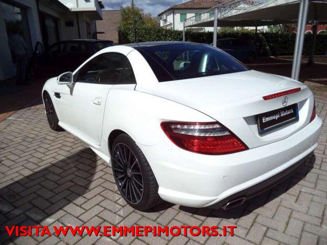 MERCEDES-BENZ SLK 250 d Premium