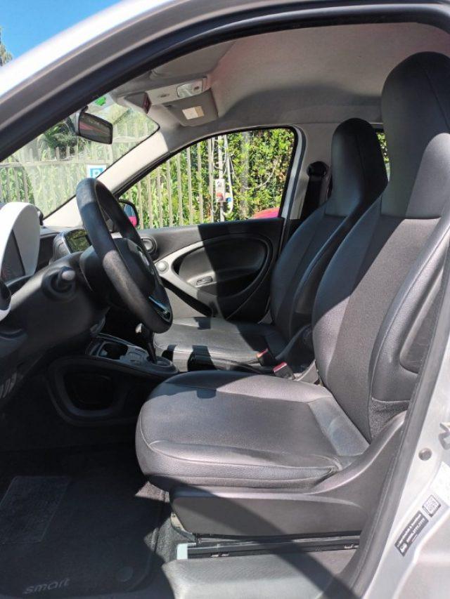 SMART ForFour 1000 YOUNGSTER KW 52 NAVI CERCHI VOLMULTI ITALIA