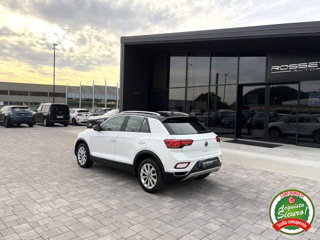 VOLKSWAGEN T-Roc 2.0 TDI RESTYLING con GANCIO TRAINO