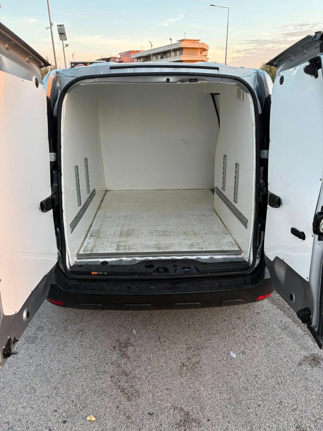 Renault Express 1.5cc 95cv Coibentato