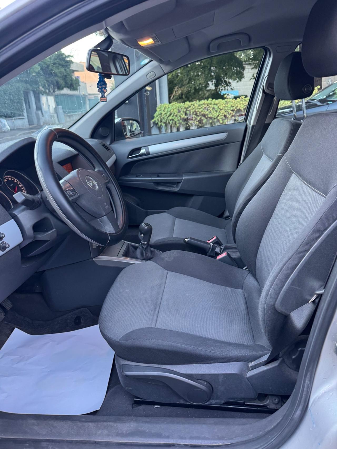 Opel Astra 1.6 T 16V Station Wagon Cosmo