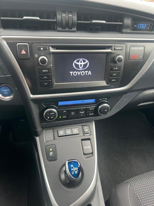 Toyota Auris 5 Porte Auris 5p 1.8h Camera Cruise