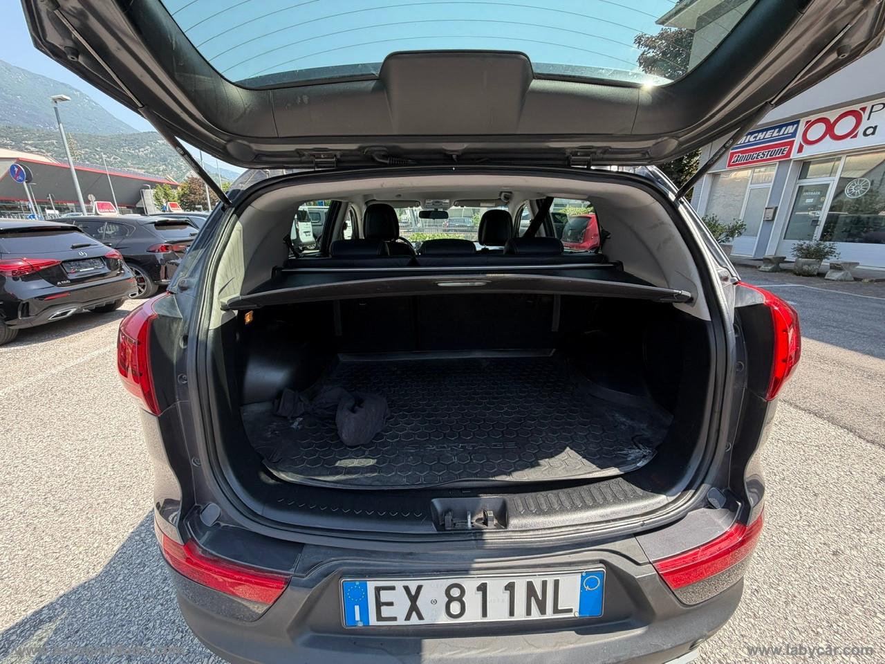 KIA Sportage 2.0 CRDI AWD Cool GANCIO TRAINO - 4X4