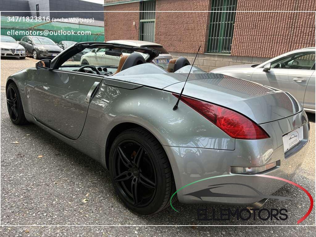 Nissan 350 Z 35th ANNIVERSARY SOLO 700 ESEMPLARI - MANUALE SOLI 2 PROPRIETARI