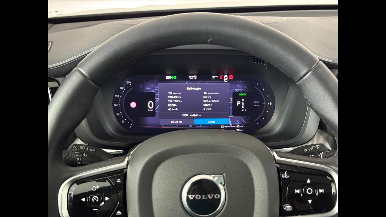VOLVO XC60 Ultra Black Edition T6 AWD AUT