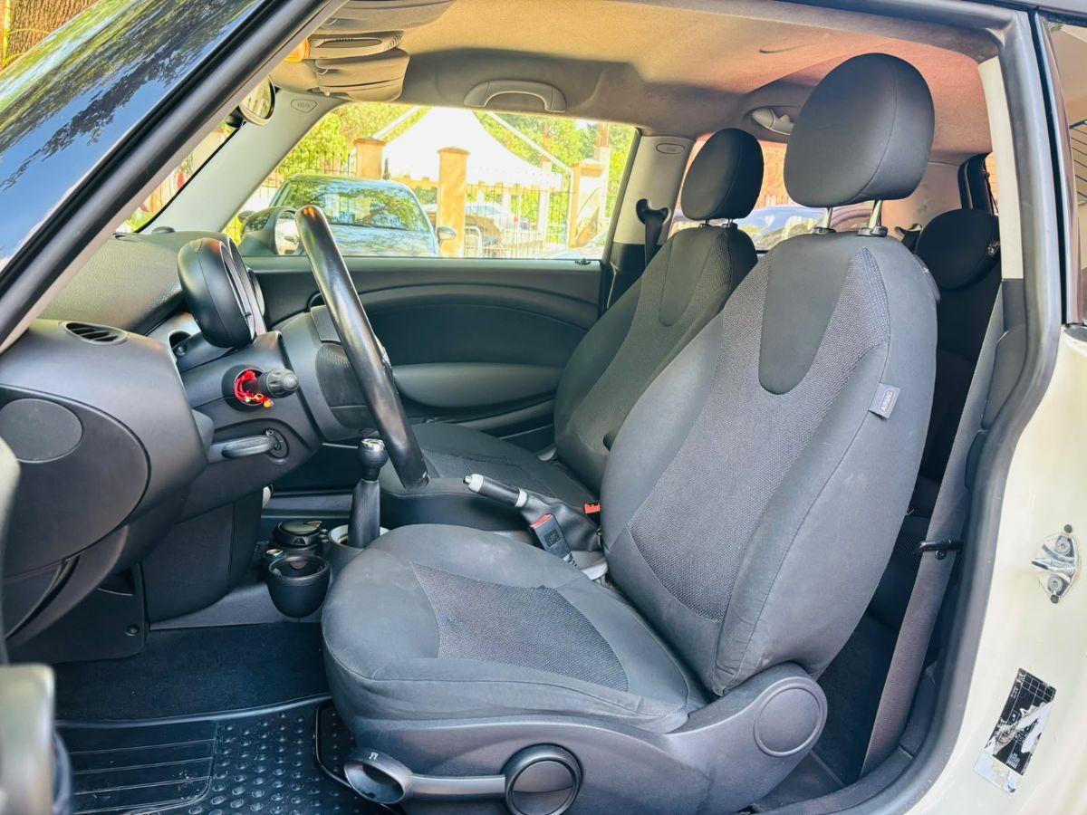 Mini Cooper D 1.6 16V Sport Pack