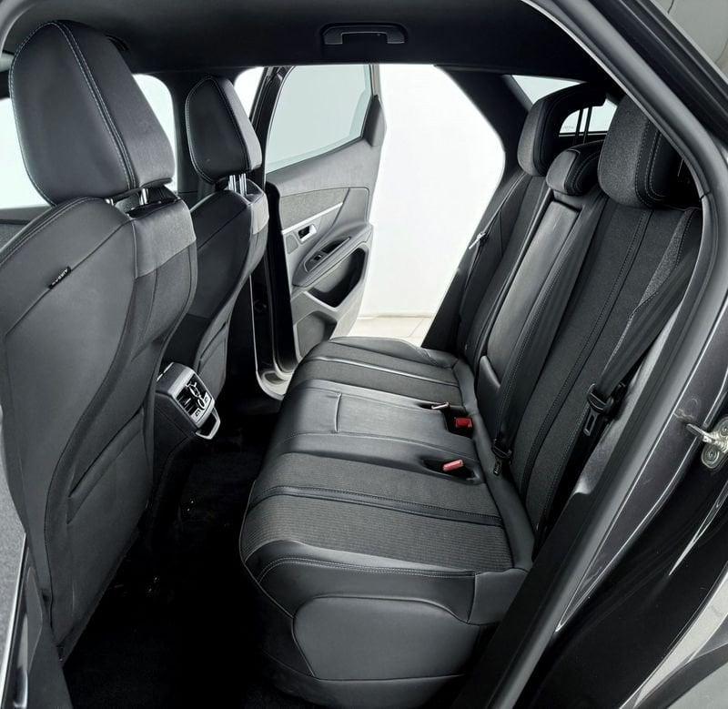 Peugeot 3008 3008 Hybrid4 300 e-EAT8 Allure Pack