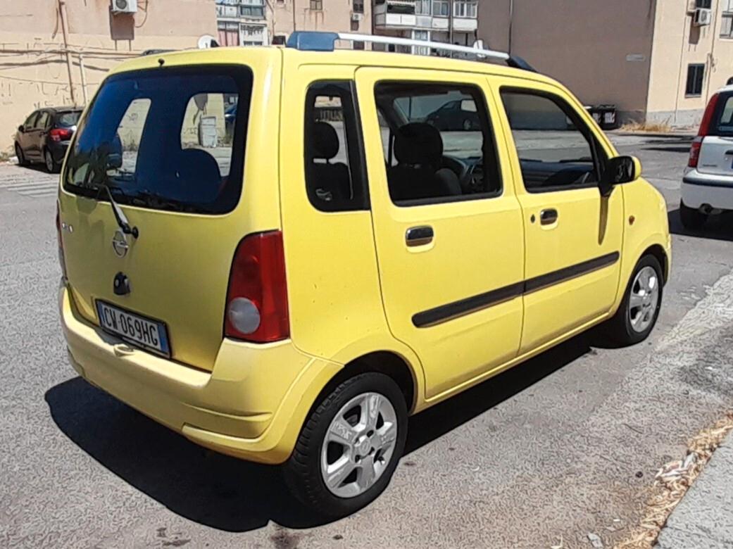 Opel Agila 1.0 12V Club
