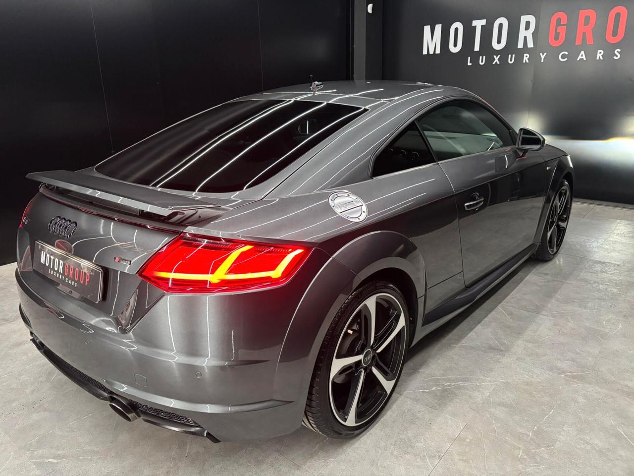 Audi TT Coupé 1.8 TFSI S tronic line 180CV