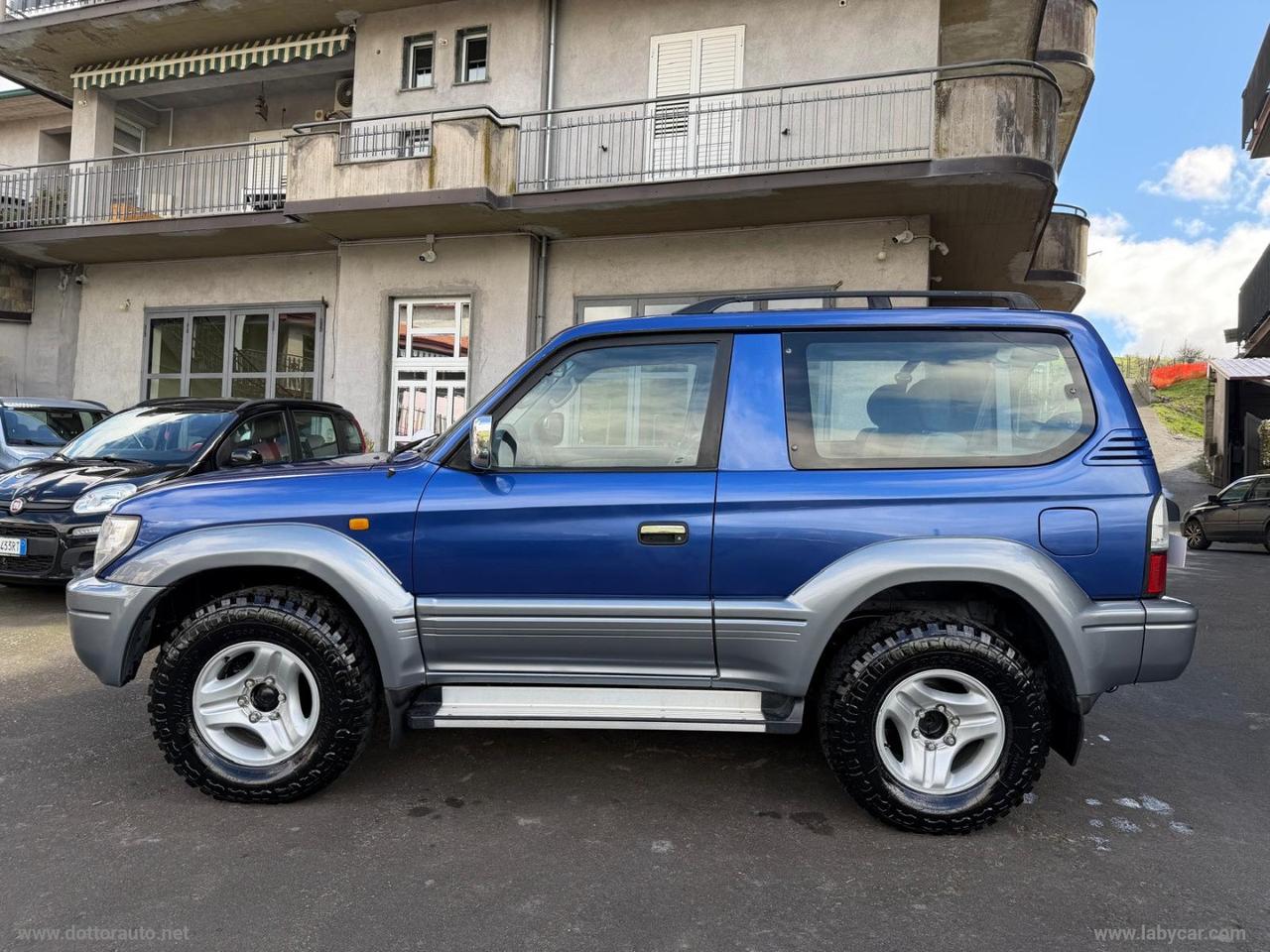 TOYOTA Land Cruiser 3.0 TD 3p. KZJ90 GX