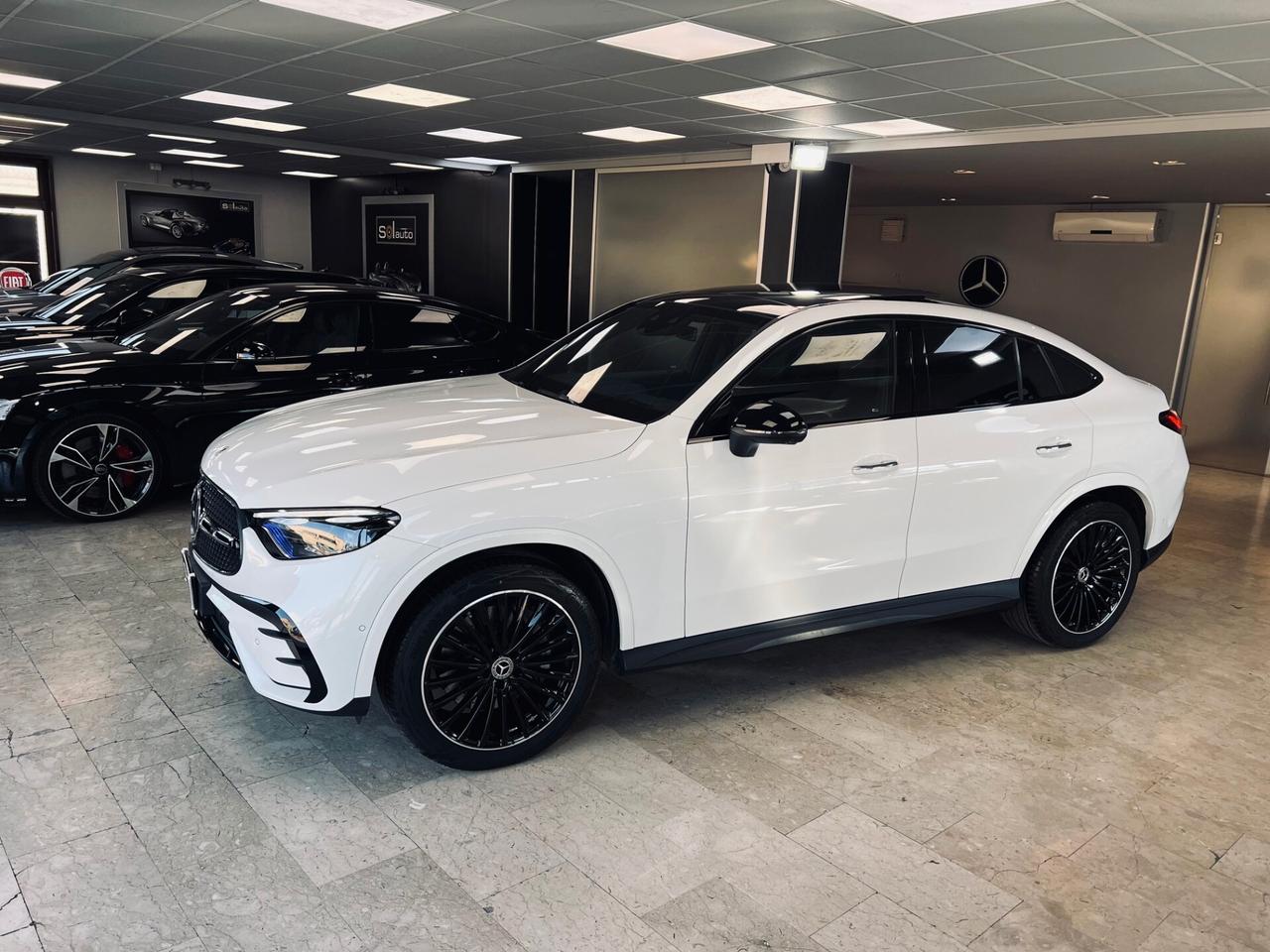 MERCEDES GLC 220 D COUPE PANO AMG