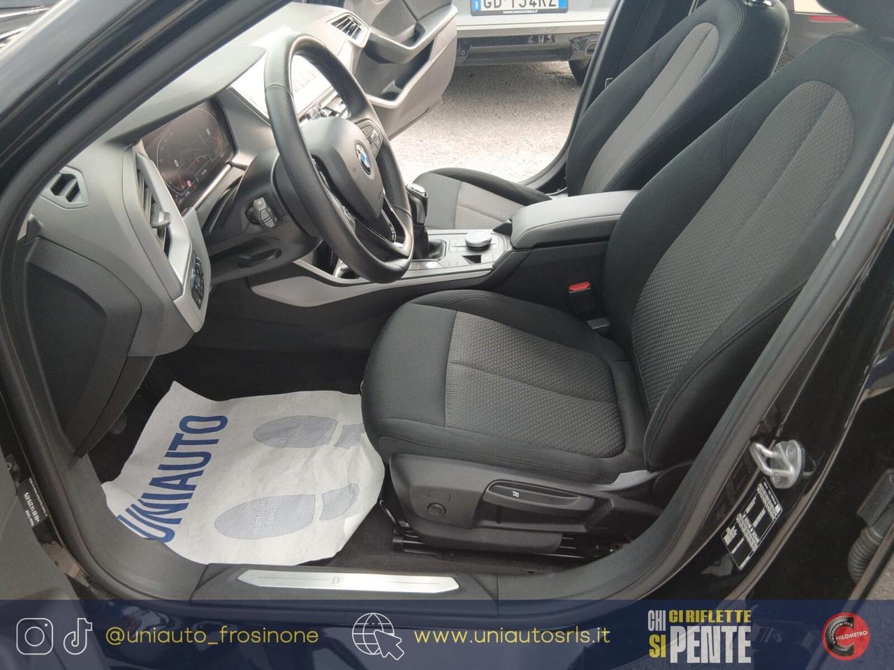Bmw 118 118d 5p. Advantage