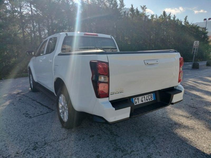 Isuzu D-Max N60 D-Max N60 1.9 aut. Crew BB+ Cab con Shutter Lid!!
