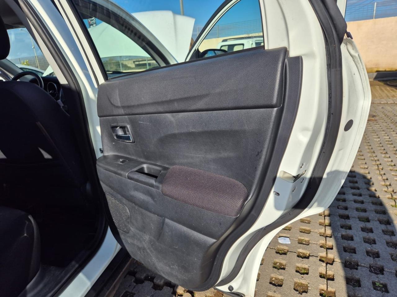 Mitsubishi ASX 1.6 2WD Intense ClearTec Panoramic