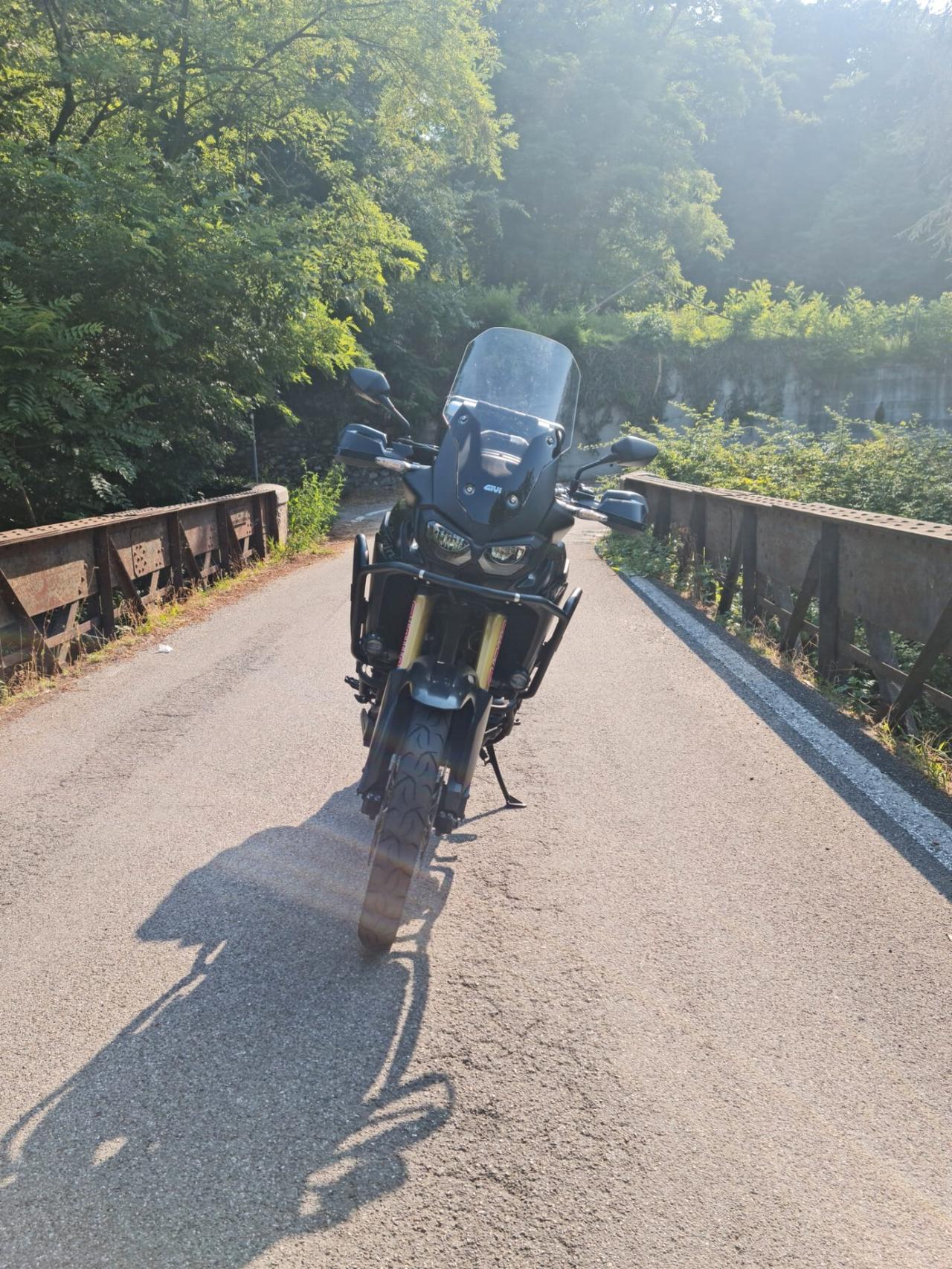 Honda CRF1000L Africa Twin crf 1000 l adventure sport