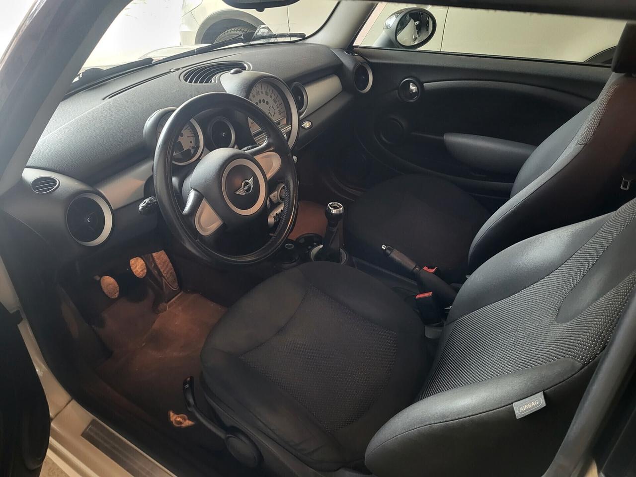 Mini 1.4 16V One Pepper