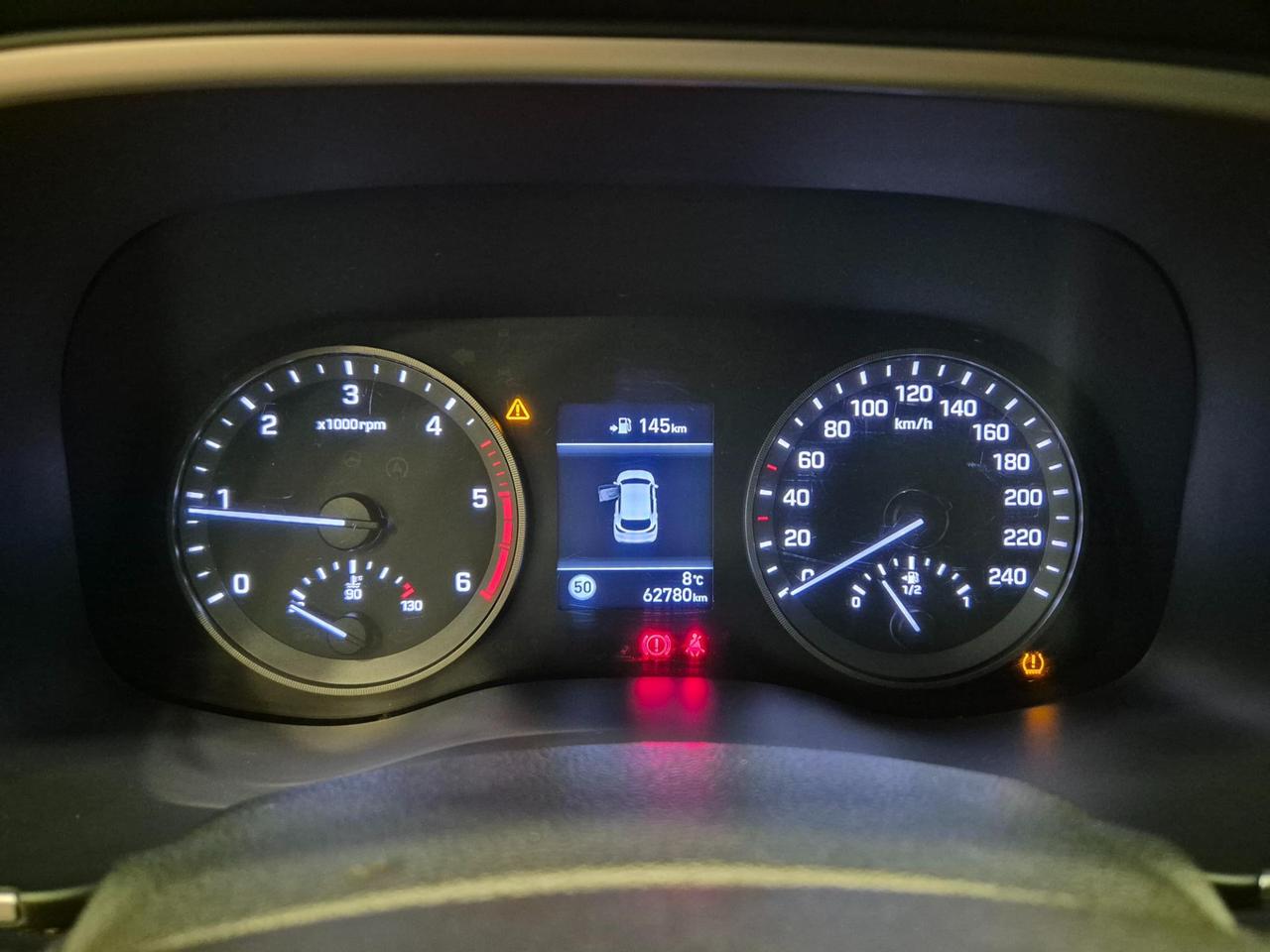 Hyundai Tucson 1.6 crdi Xprime 2wd 115cv - NEOPATENTATI - UNIPROPRIETARIO - Cruise/Lim - Cam