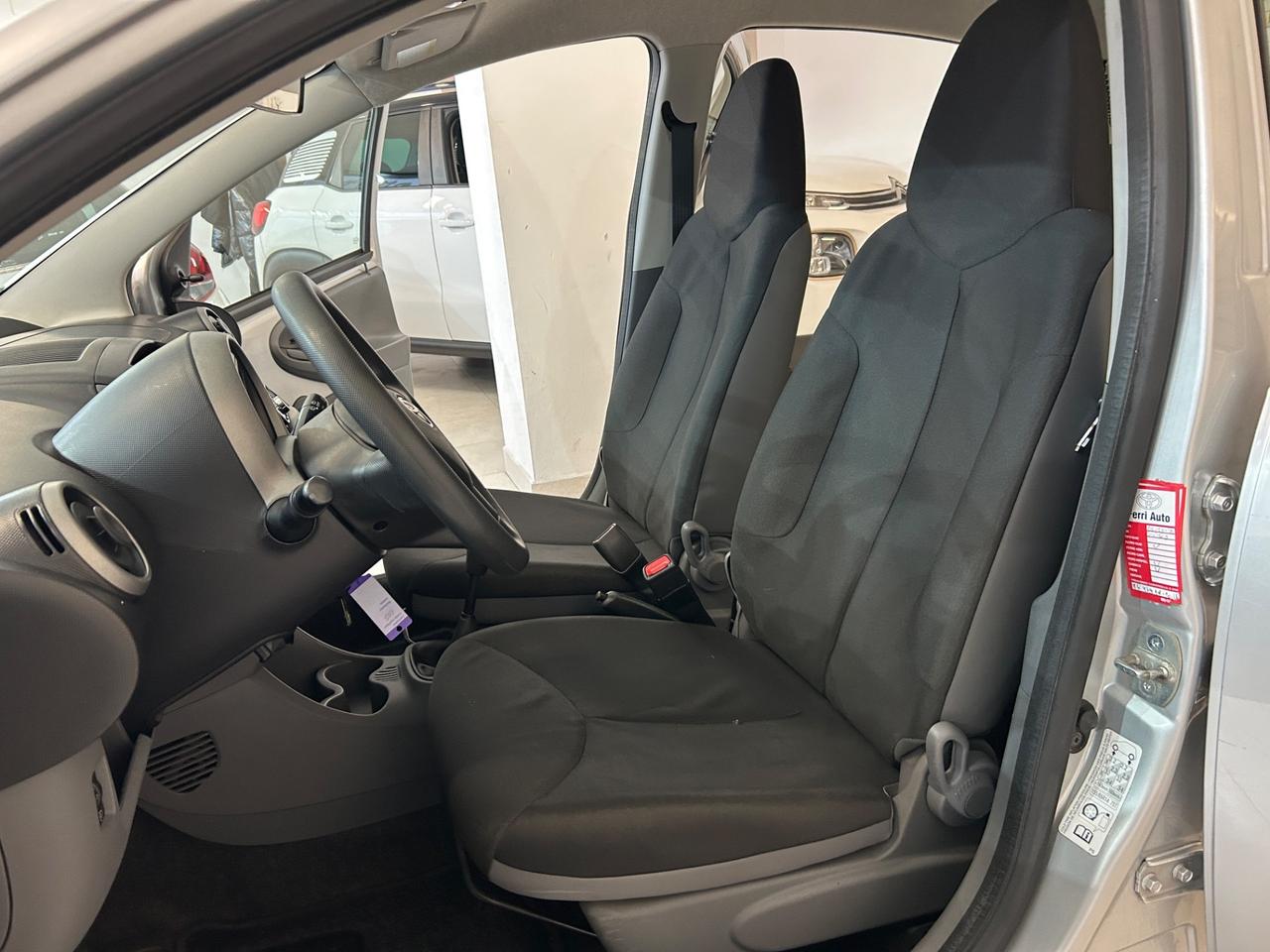 Toyota Aygo 1.0 benzina SOLO 74.000KM