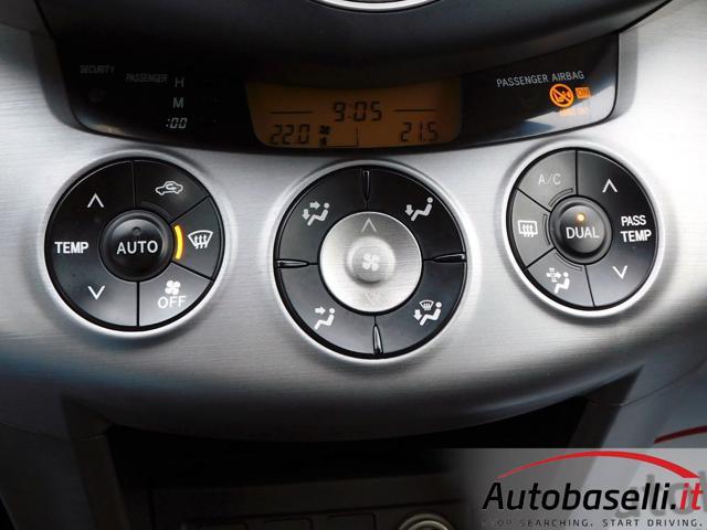 TOYOTA RAV 4 RAV4 2.2 D-4D 136 CV 4X4
