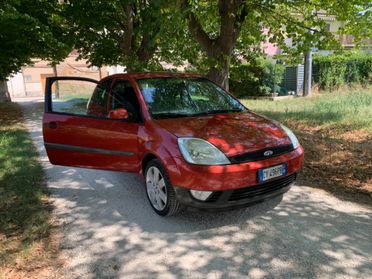 Ford Fiesta 1.2 titanium accessoriata