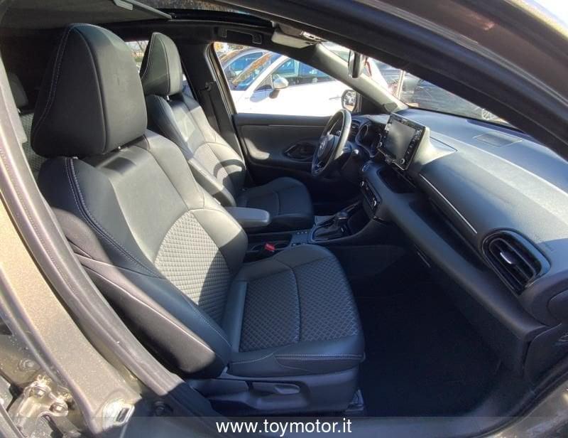 Toyota Yaris 4ª serie 1.5 Hybrid 5 porte Lounge