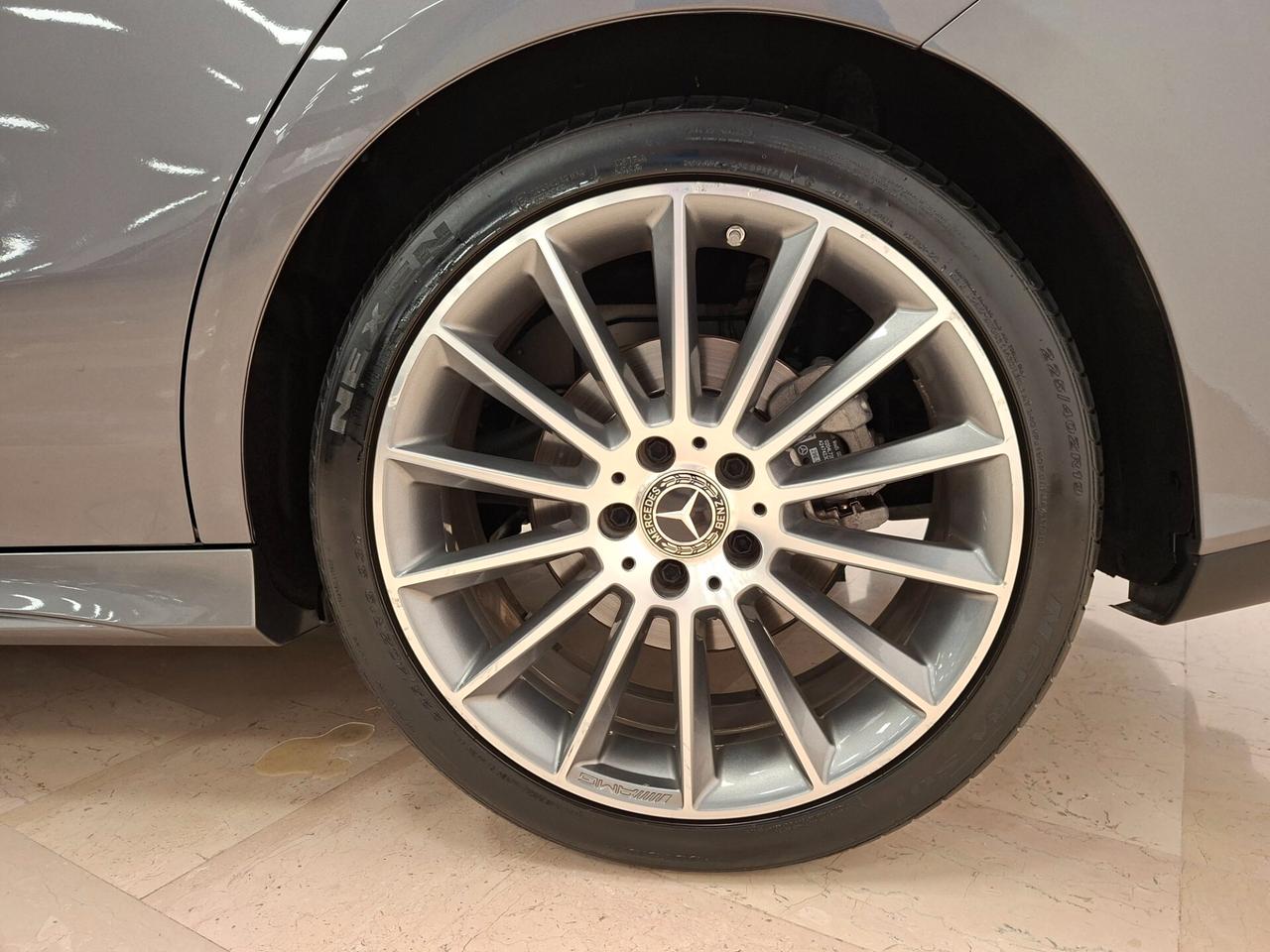 Mercedes-benz CLA 200 d Automatic Premium