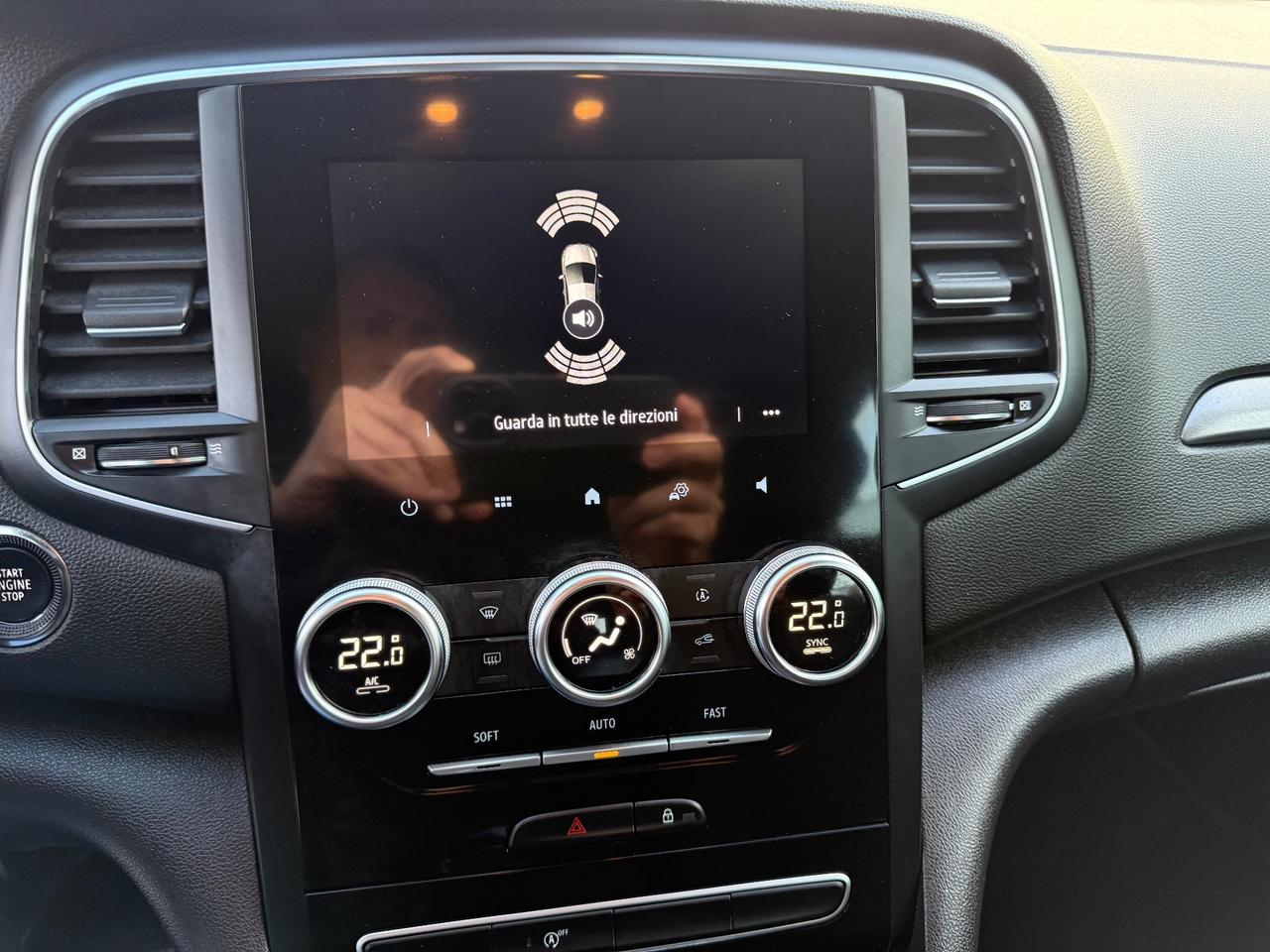 Renault Megane My22 Berlina 1.5 115 CV