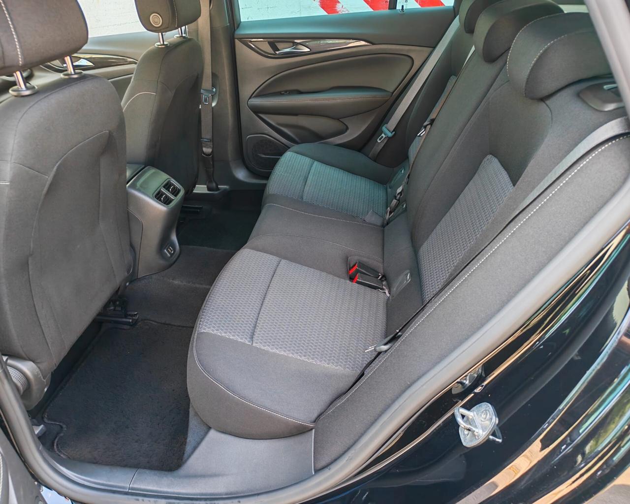 Opel Insignia 2.0 CDTI 174 CV S&S Sports Tourer Business