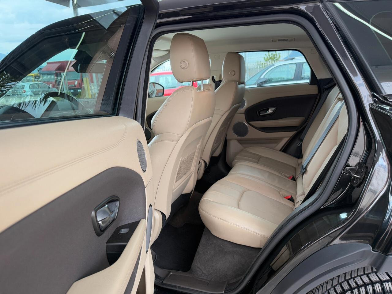 RANGE ROVER EVOQUE 2017 2.0 DIESEL 150 CV