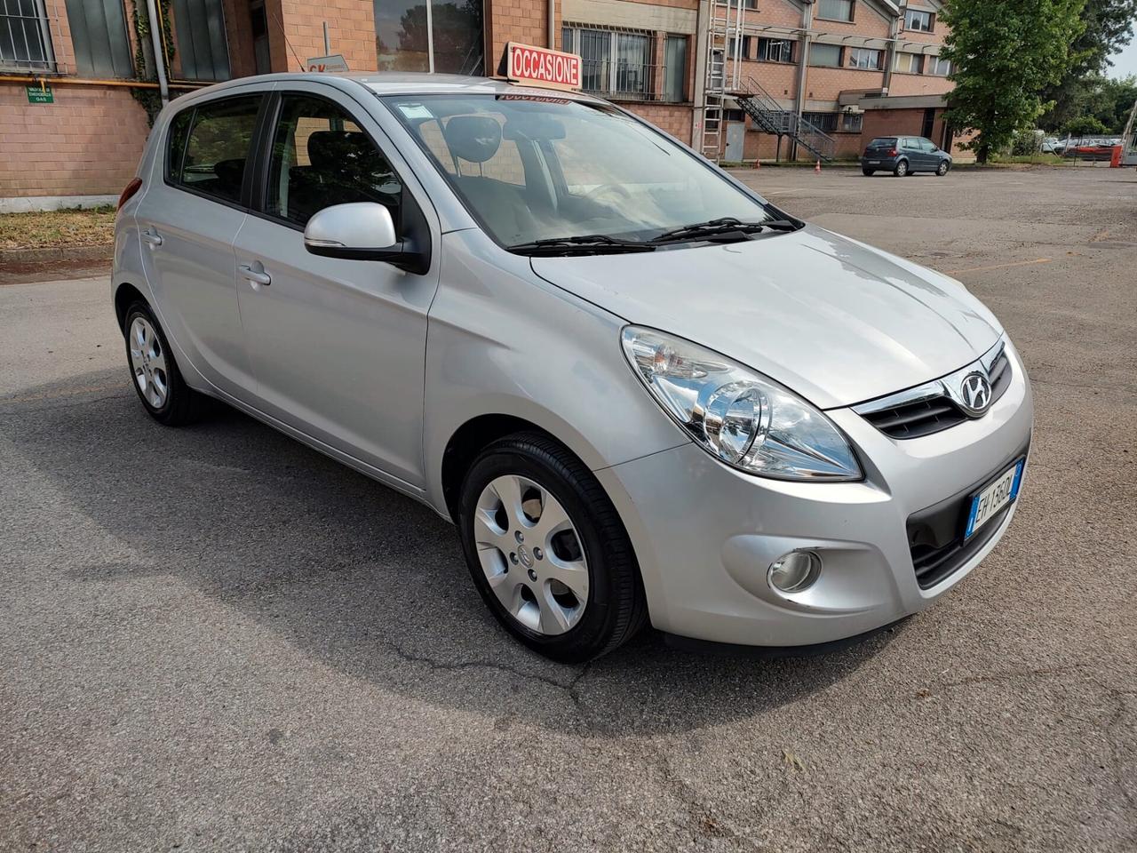 Hyundai i20 1.4 CRDi 5p. Sound Edition, OK NEOPATENTATI, GARANZIA L.12 MESI