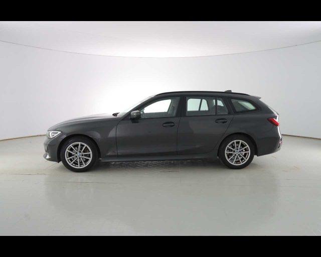 BMW 318 d 48V Touring Business Advantage