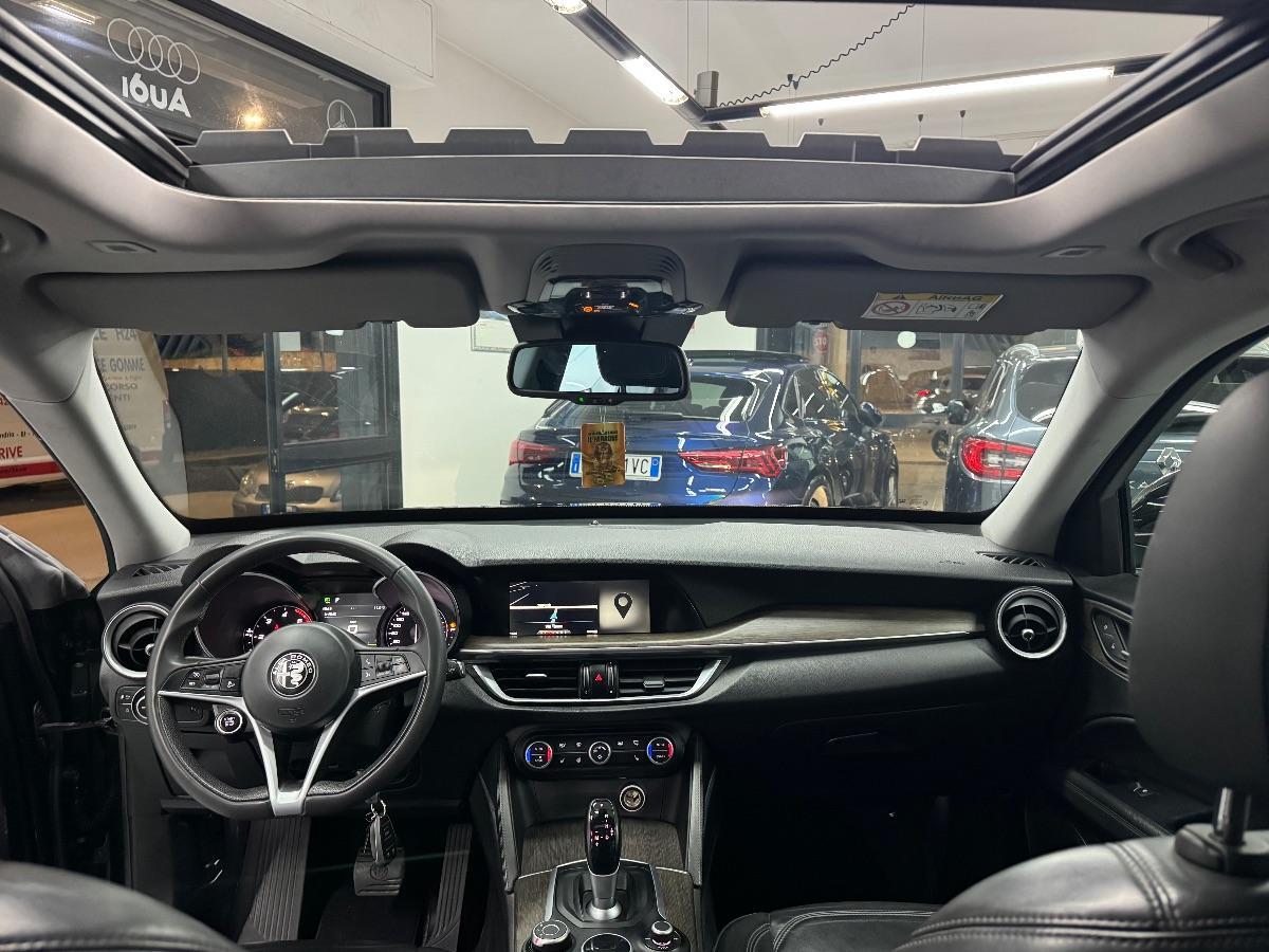 ALFA ROMEO STELVIO 2.2 T.diesel 210 CV AT8 Q4 Exec. TETTO/ MEMORIE/ FULL