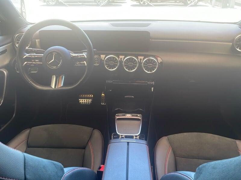 Mercedes-Benz Classe A A 180 Automatic Premium AMG Line
