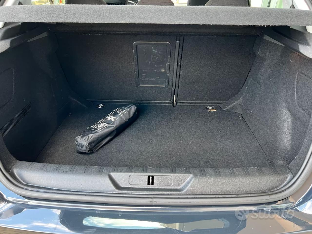 Peugeot 308 5p 1.6 bluehdi Allure s