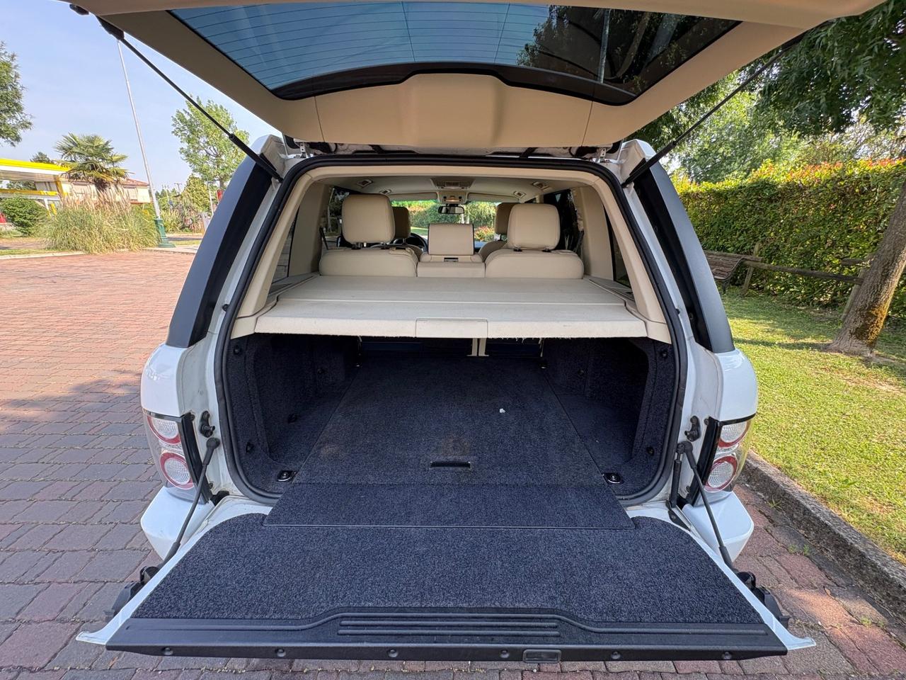 Land Rover Range 4.4 TDV8 Autobiography