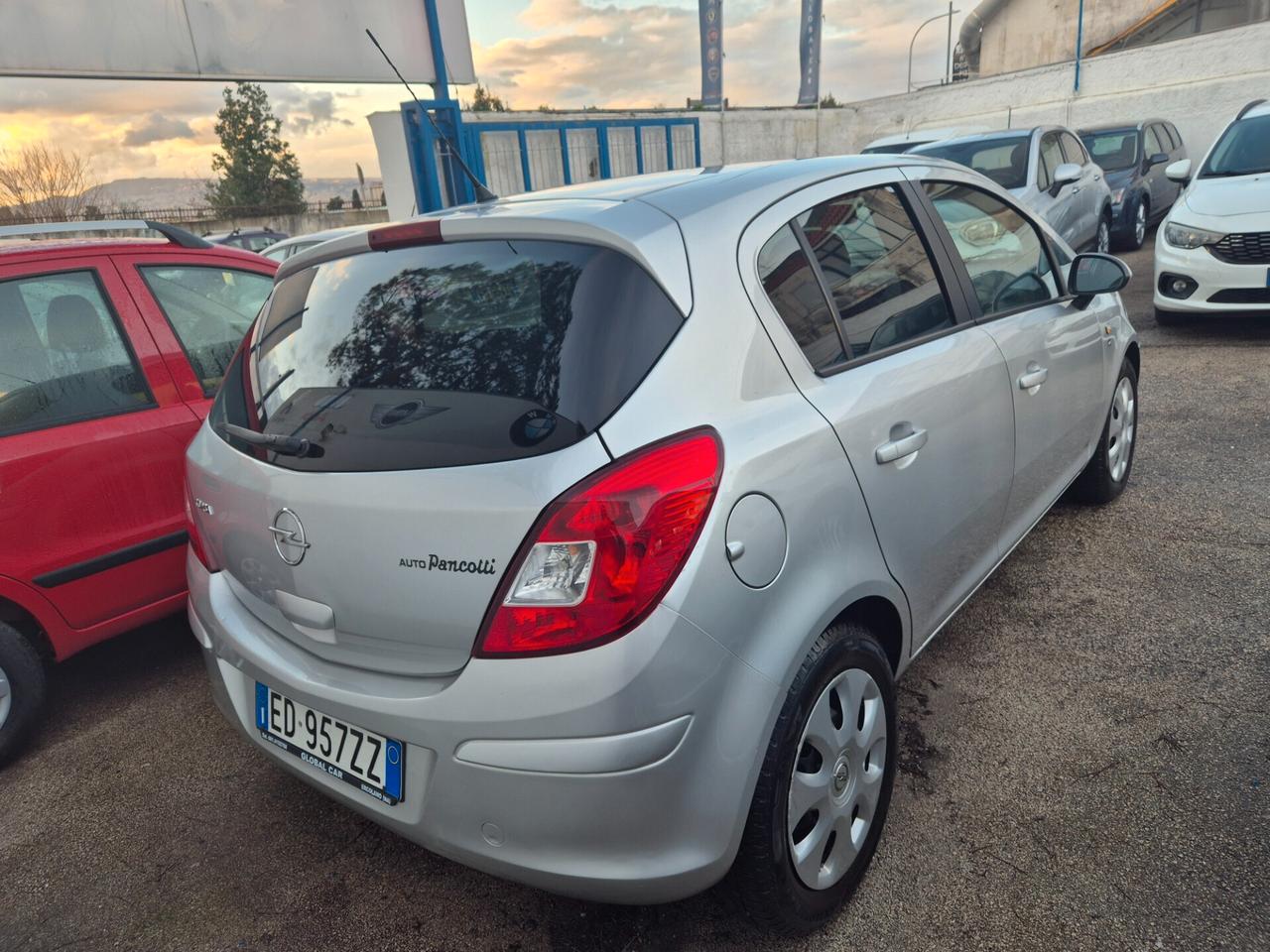 Opel Corsa 1.2 5 porte Cosmo EURO 5 2011