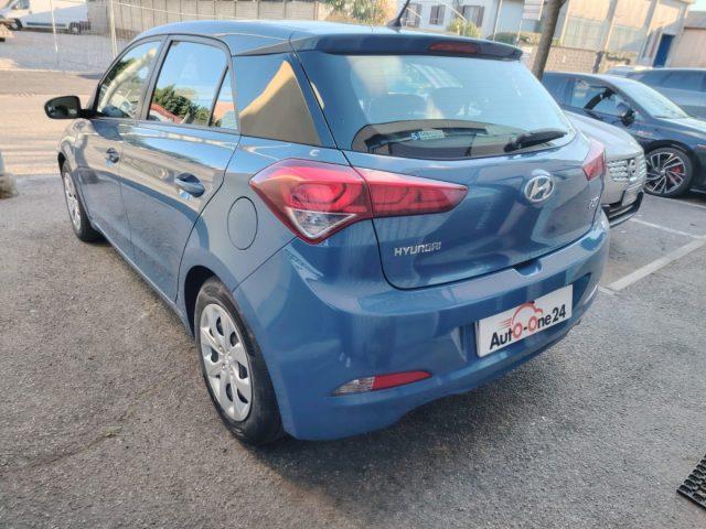 HYUNDAI i20 1.2 5 porte Go! PREZZO REALE - NEOPATENTATI