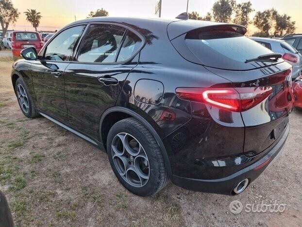 Alfa Romeo Stelvio 2.2 160 CV AT8 Business - 2022